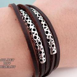 Silver tube leather bracelet, Metropoles